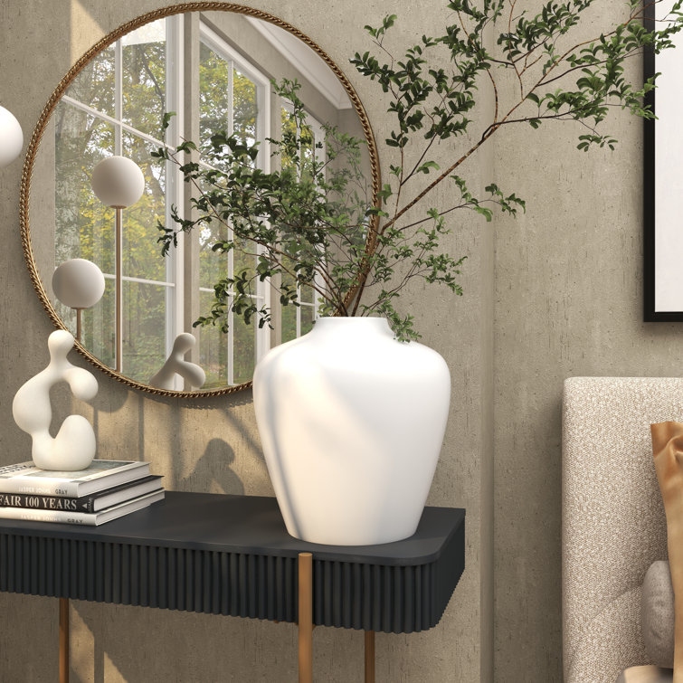 White Ceramic Novelty Table Vase