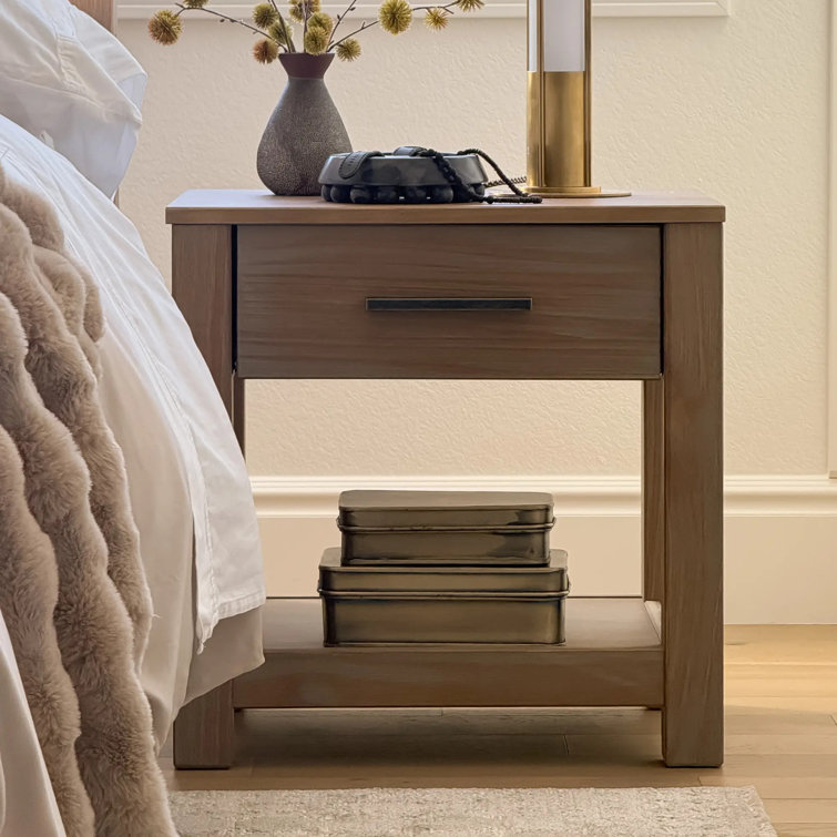 Weathered Pine Solid Wood 1-Drawer Nightstand