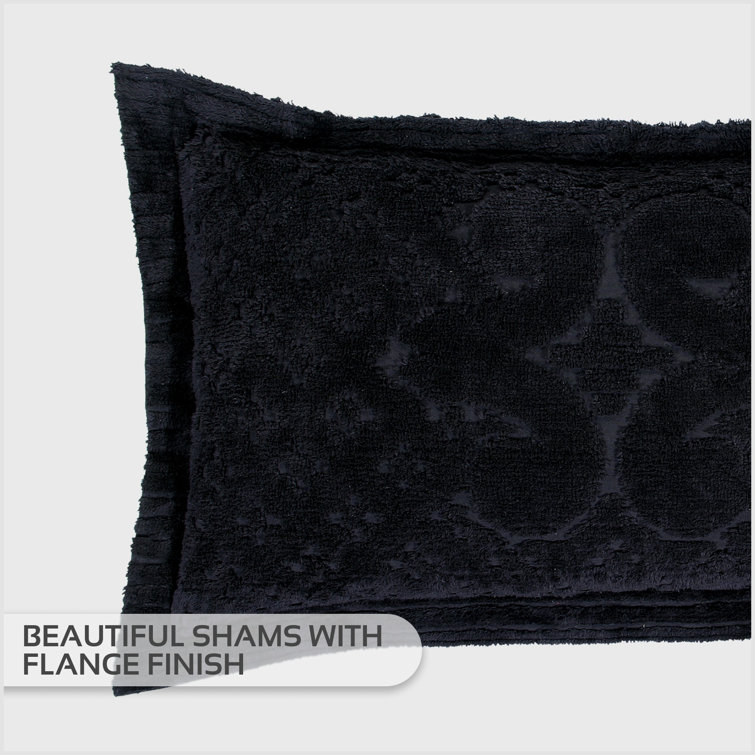 White Twin Cotton Reversible Tufted Medallion Bedspread Set