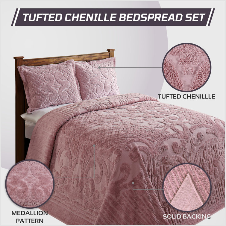 White Twin Cotton Reversible Tufted Medallion Bedspread Set