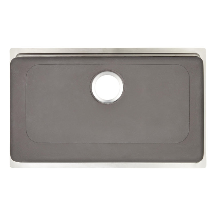 Melbrook 31'' Stainless Steel Undermount Kitchen Sink with Accessories