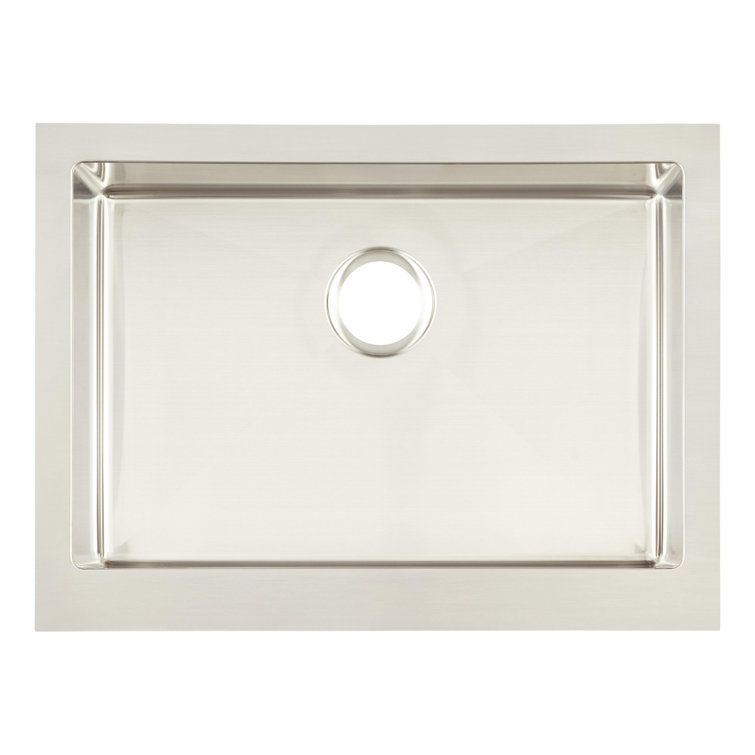 Hazelton 30" Stainless Steel Farmhouse Kitchen Sink