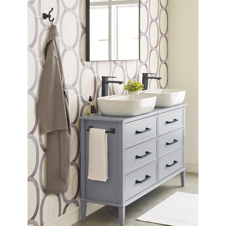 Matte Black Wall Mounted Towel Bar with Sophisticated Lines