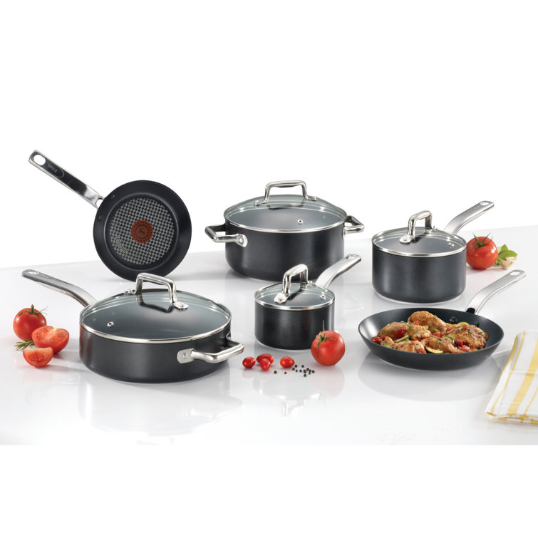 Black Nonstick Aluminum Cookware Set with Stainless Steel Handles, 10-Piece