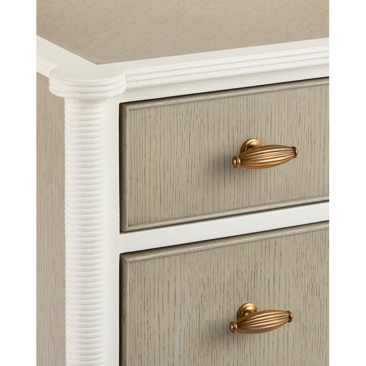 Winterthur Off-White and Fog Mahogany 3-Drawer Dresser