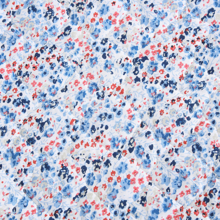 Leona Flower Blue and Red Cotton Twin Reversible Quilt Set