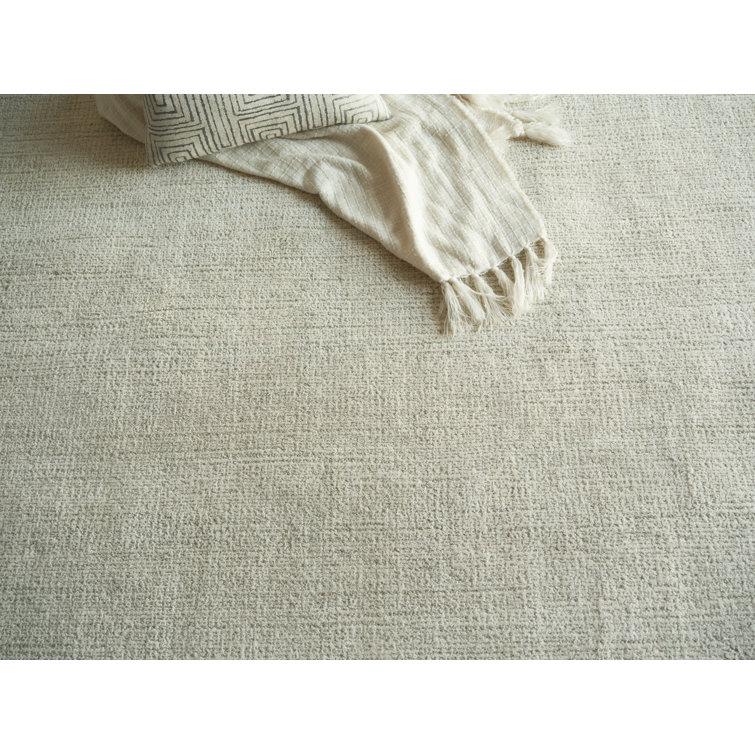 Handmade Green and Ivory Wool Tufted 10' x 14' Rug