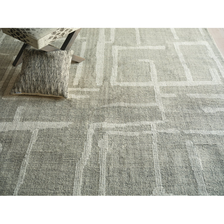 Ivory and Gray Hand Tufted Wool Abstract Rug, 6' x 9'