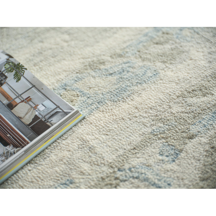 Handmade Blue and Beige Wool Tufted Abstract Area Rug 4' x 6'