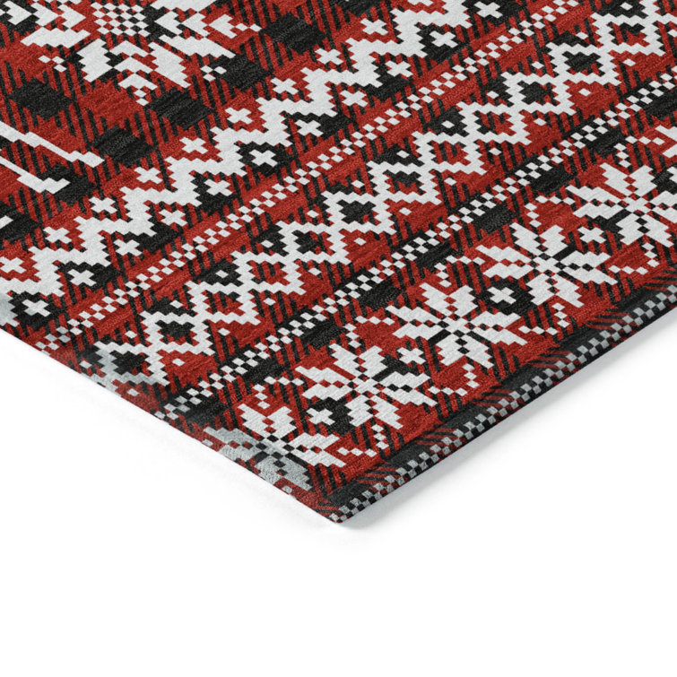 Red and White Reindeer Pattern Washable Synthetic Rug 5' x 7'