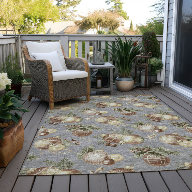 Gray Christmas Ornaments Flat Woven Synthetic Rug 5' x 7'