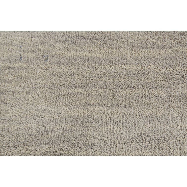 Hand-Tufted Round Gray Wool Stain-Resistant Rug