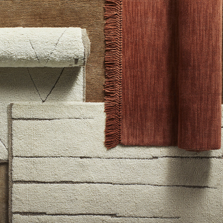 Handmade Red Wool Fringed 8' x 10' Area Rug