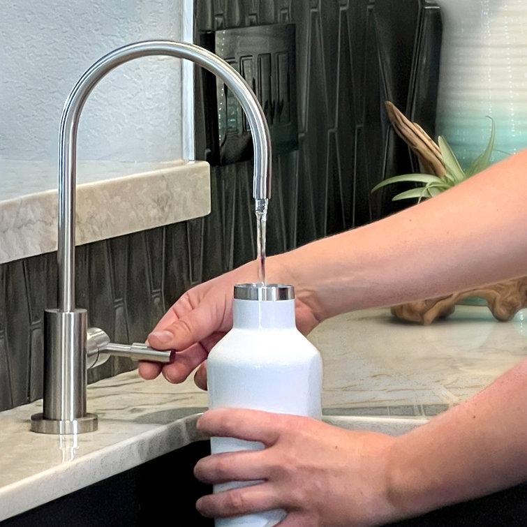 WaterChef U9000 Stainless Steel Under-Sink Water Filtration System with Intelligent Monitor