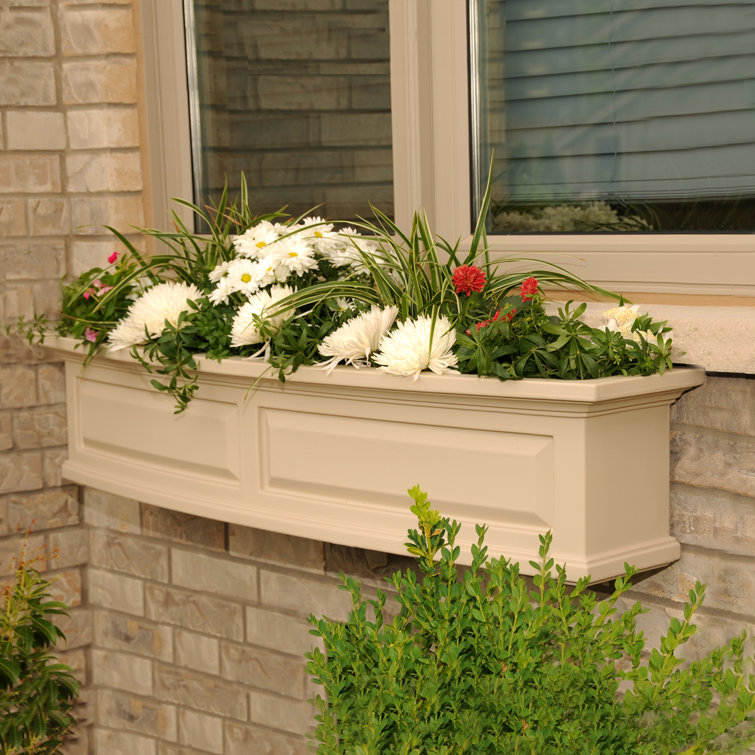 Nantucket Black Polyethylene Outdoor Window Box with Water Reservoir