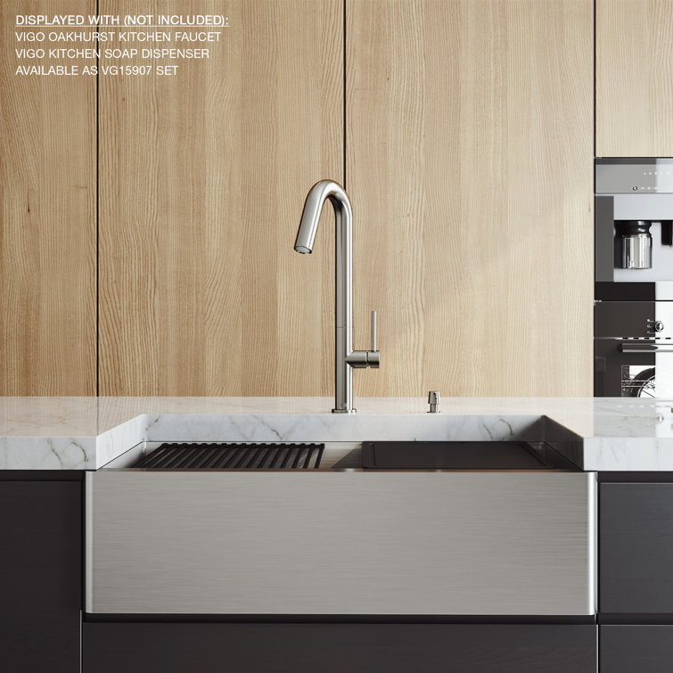 Oxford 33" Stainless Steel Farmhouse Single Bowl Kitchen Sink Workstation