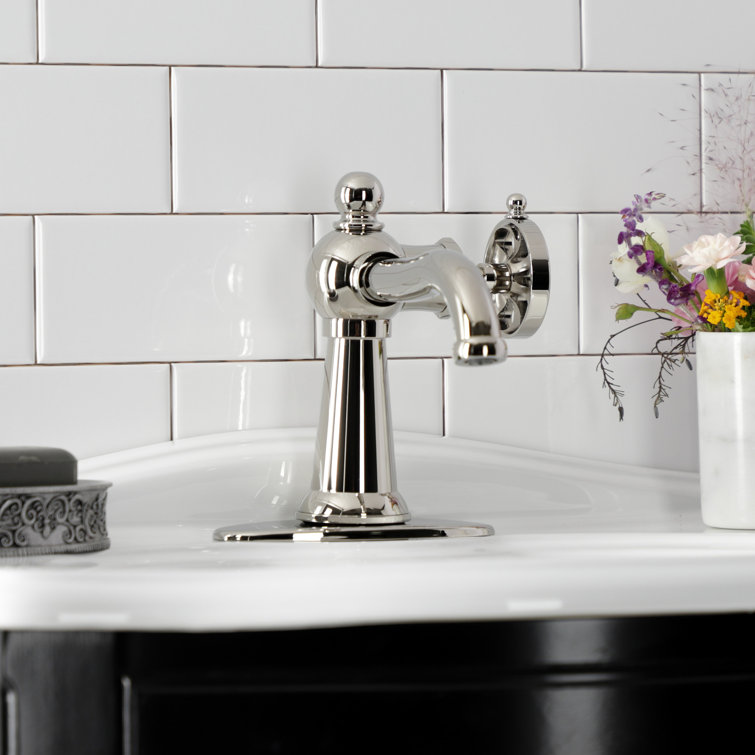 Belknap Polished Nickel Single-Hole Traditional Bathroom Faucet