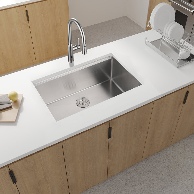 33'' Stainless Steel Undermount Single Bowl Kitchen Sink with Accessories
