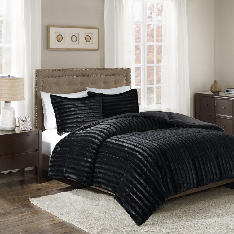 King Black Ribbed Faux Fur Comforter Set