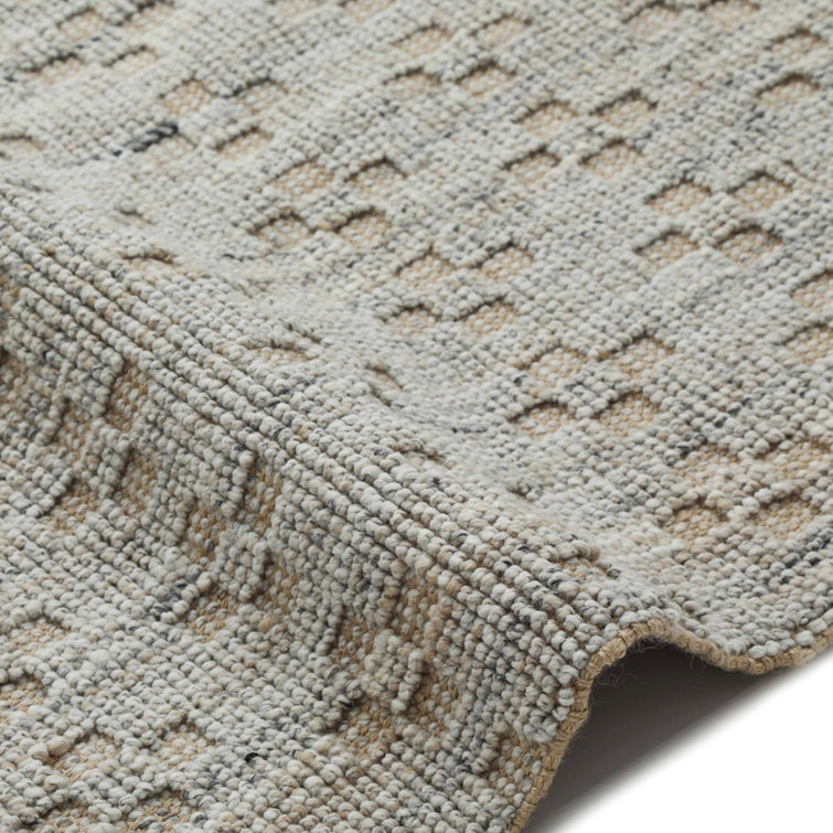 Gray Hand-Tufted Recycled PET Indoor/Outdoor Rug 3' x 5'