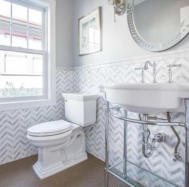 Calacatta and Thassos Marble Chevron Mosaic Tile