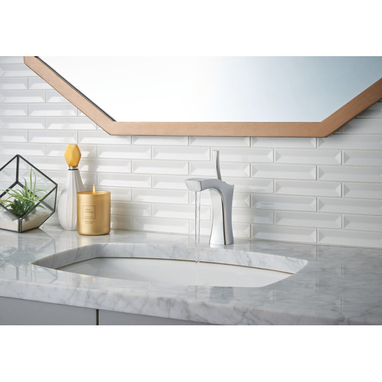 Modern Elegance Chrome Single Hole Brass Bathroom Faucet with DIAMOND Seal