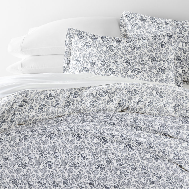 Navy Paisley Queen/Full Duvet Cover Set with Shams