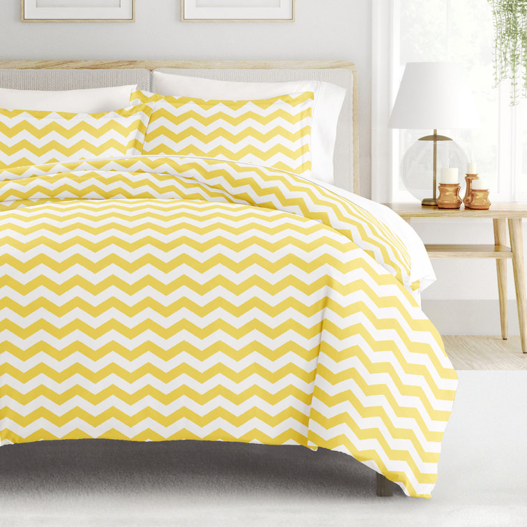 Queen Yellow and White Microfiber Geometric Duvet Cover Set