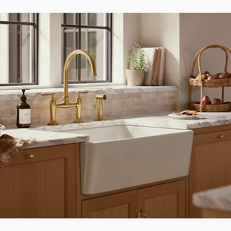 Aspen Green 34" Single-Bowl Farmhouse Cast Iron Kitchen Sink