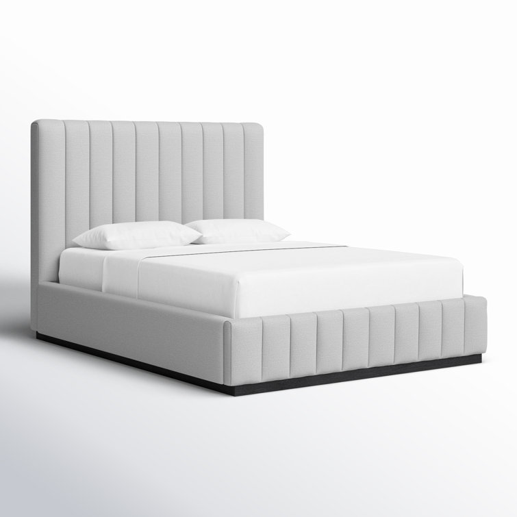 Gray Queen Linen Upholstered Bed with Tufted Headboard