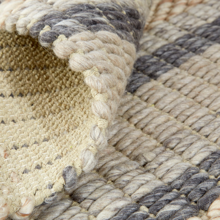Handmade Gray and Beige Wool Striped Area Rug 3'6" x 5'6"
