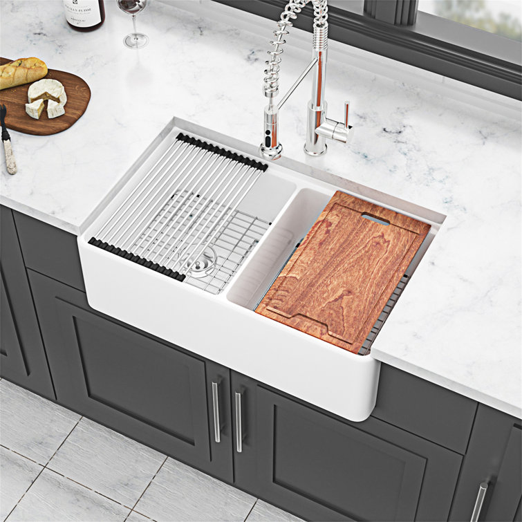 33'' White Ceramic Farmhouse Workstation Kitchen Sink with Accessories