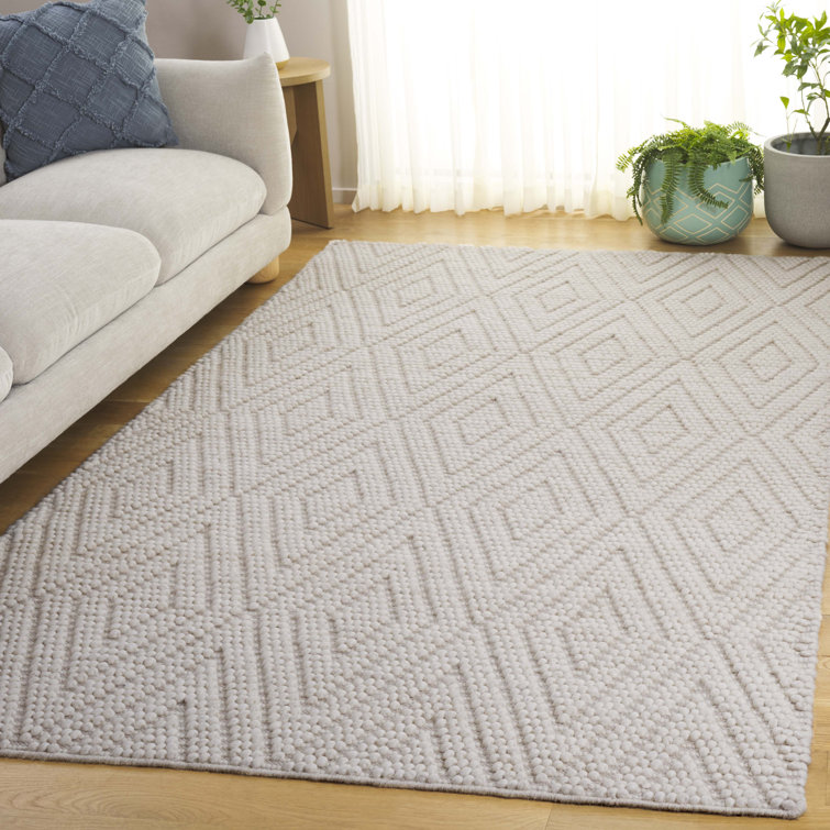 Handmade Ivory Diamond Trellis Wool and Cotton Rug