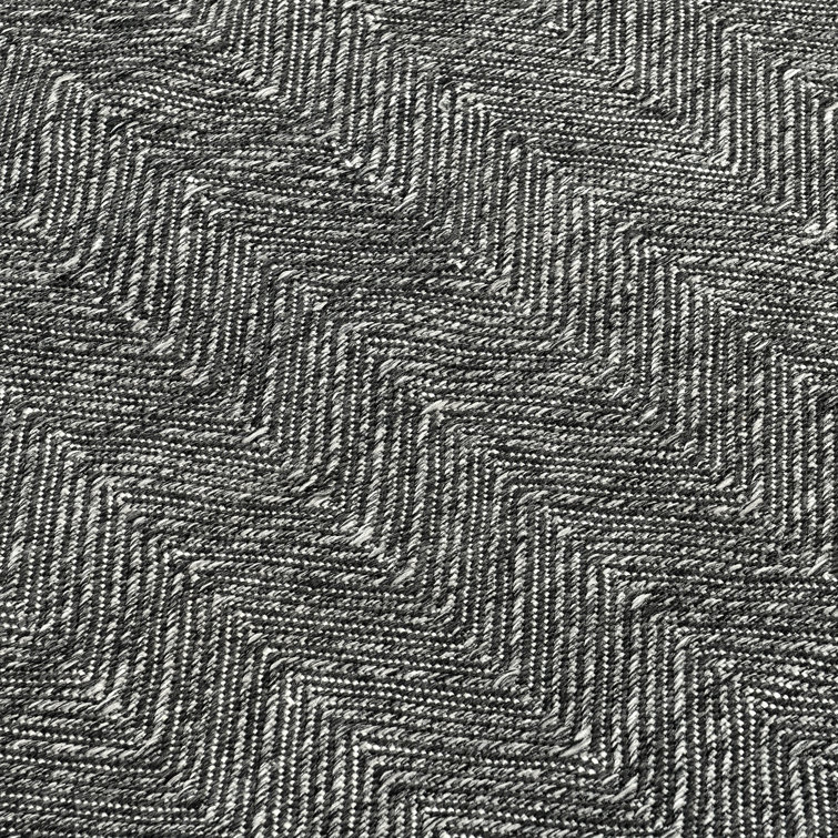 Handwoven Dark Grey Chevron Pattern Reversible Rug 5' x 8'