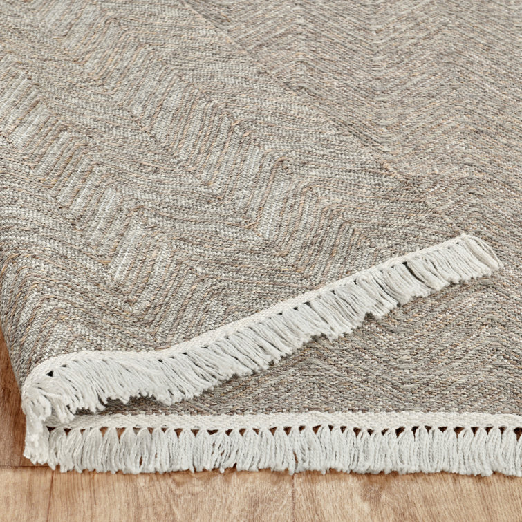 Dune Gray Herringbone Flat Woven 5' x 8' Indoor/Outdoor Rug