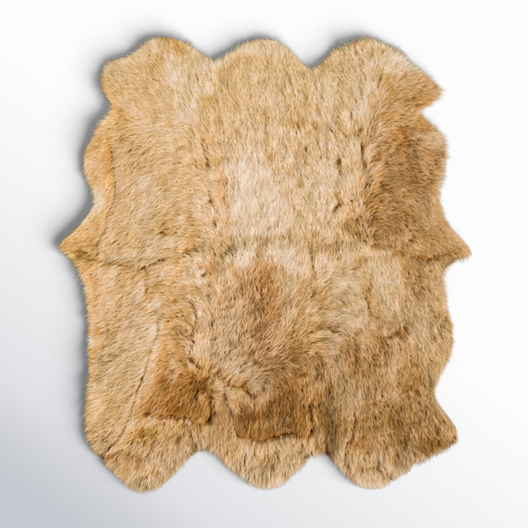 Patagonian Handmade Sheepskin Beige Area Rug 4'6" x 5'9"