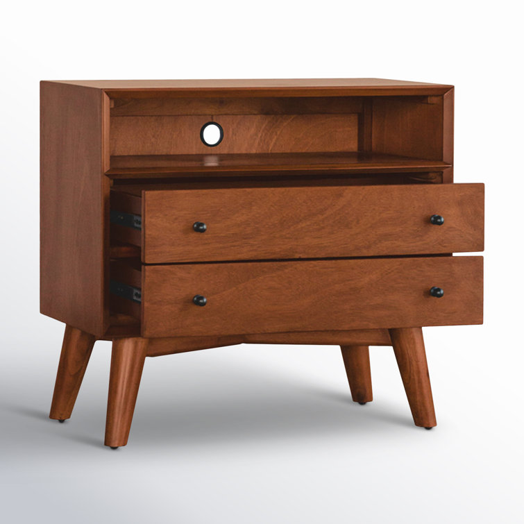 Flynn Grand 28" Brown Mahogany 2-Drawer Nightstand