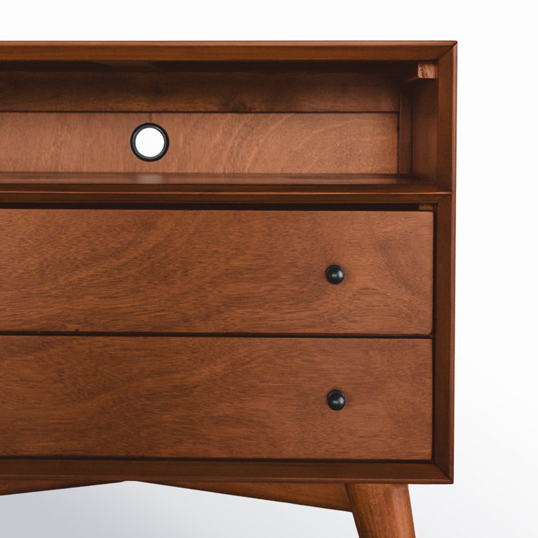 Flynn Grand 28" Brown Mahogany 2-Drawer Nightstand
