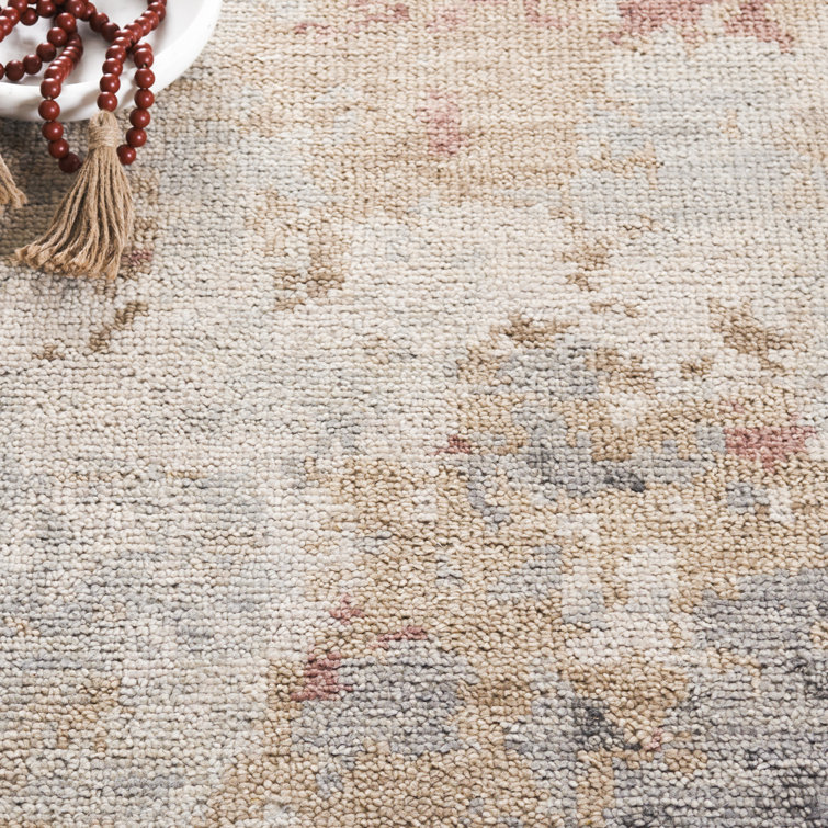 Gray and Ivory Hand-Knotted Wool 6' x 9' Area Rug