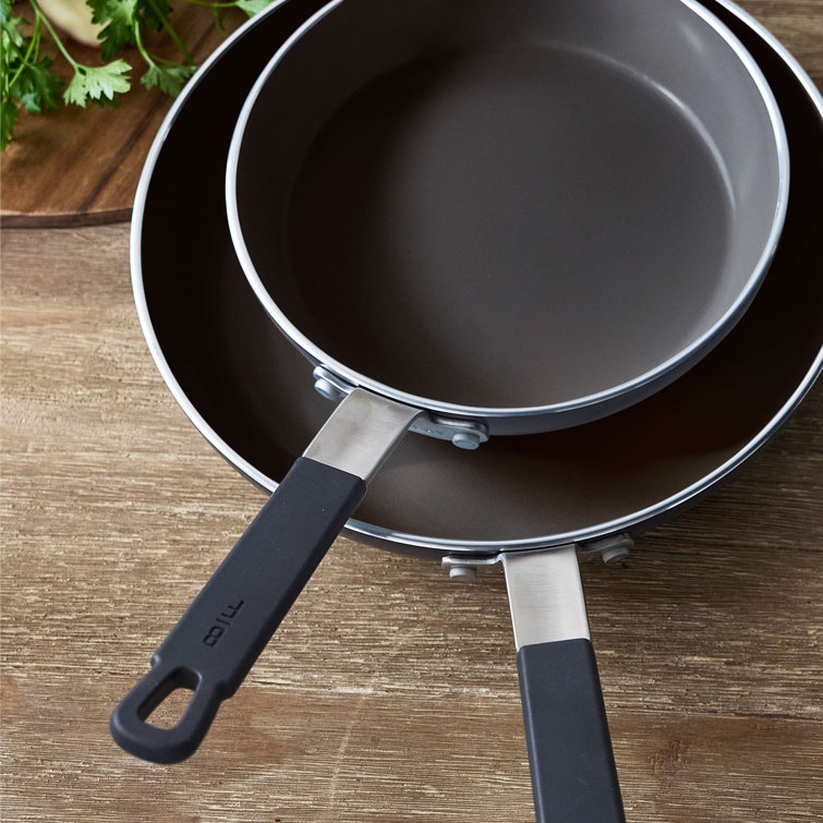 Cream Aluminum Ceramic Nonstick Fry Pan Set with Lids