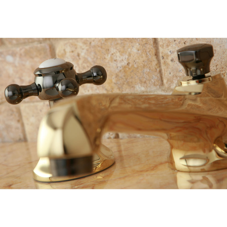 Onyx Inspire Polished Brass Widespread Bathroom Faucet with Pop-Up Drain