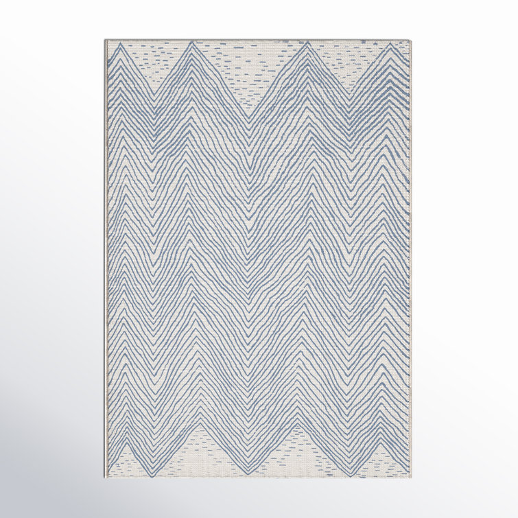 Chevron Waves Blue Synthetic Indoor/Outdoor Rug, 5'3" x 7'6"