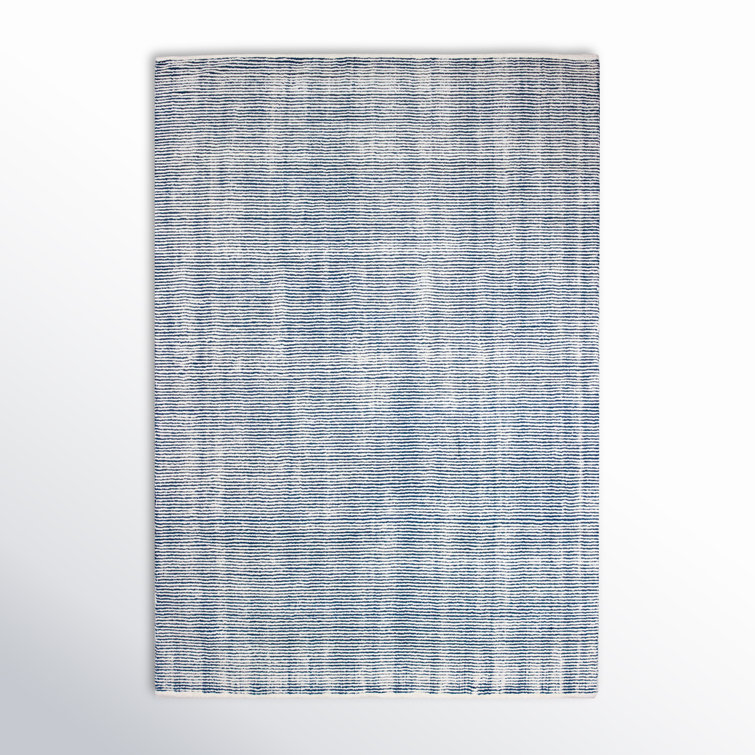 Ivory and Navy Hand-Knotted Wool 5' x 7' Rug