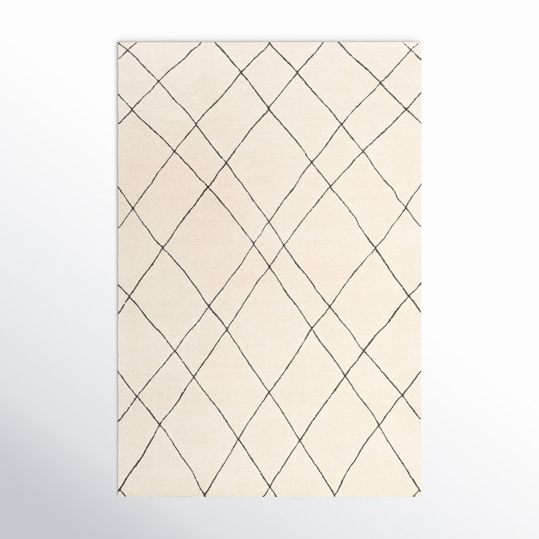 Elegant Black Spot 6' x 9' Hand Tufted Wool Rug