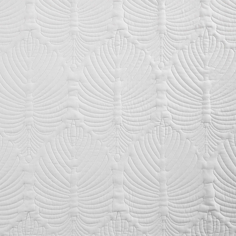 White Organic Cotton Full Quilt Set with Reversible Design