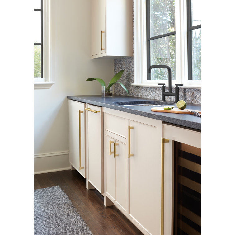 Amerock Bronx 24" Champagne Bronze Appliance Pull