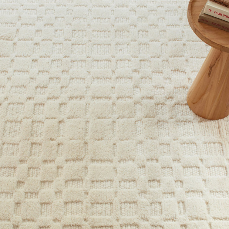 Isadora Ivory Handwoven Wool 8' x 10' Area Rug