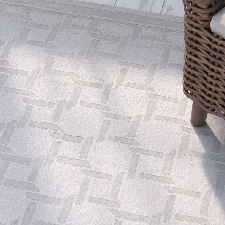Gray Geometric Hand-Tufted Wool Rug, 4' x 6'