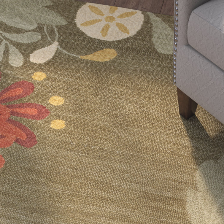 Handmade Floral Wool Area Rug in Pup Tent, 5' x 8'