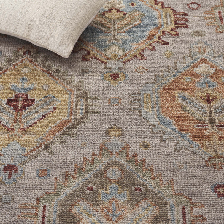 Samarkand Beige & Gold Hand-Knotted Wool Area Rug 8' x 10'
